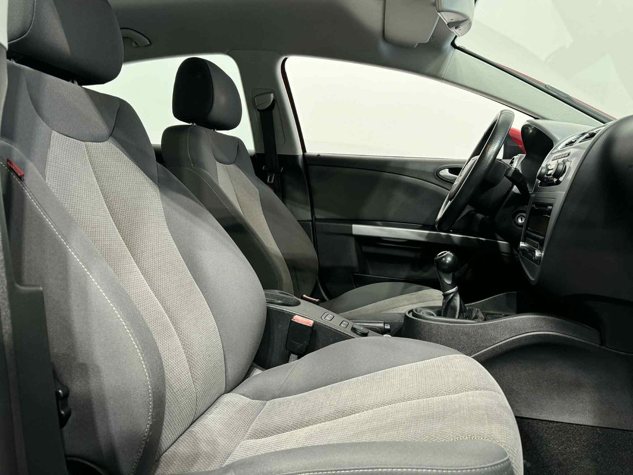 Seat Leon 2011, kuva 5/10