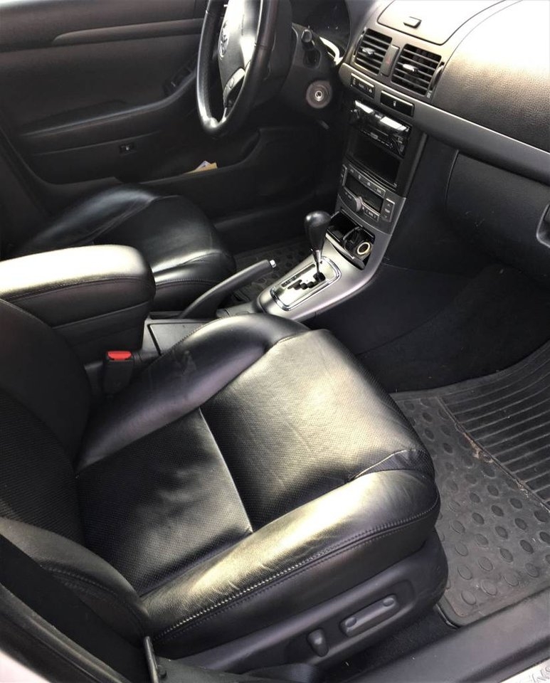 Toyota Avensis 2006, bild 5/6