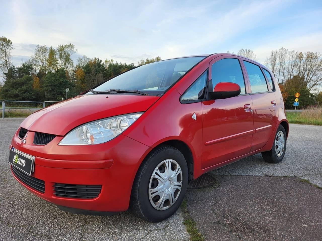 Mitsubishi Colt 1.3 MPI 95hk 2006, bild 3/11