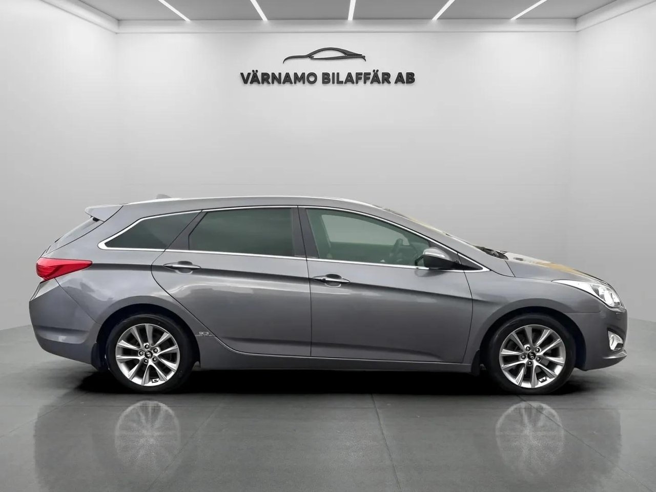 Hyundai i40 cw 1.7 CRDi Automat 2014, bild 5/10
