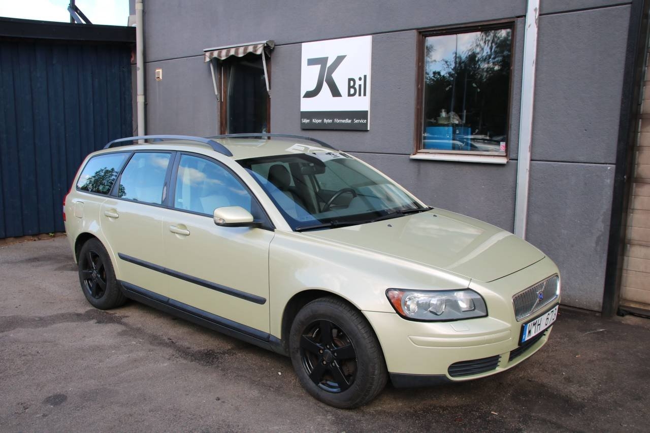 Volvo V50
