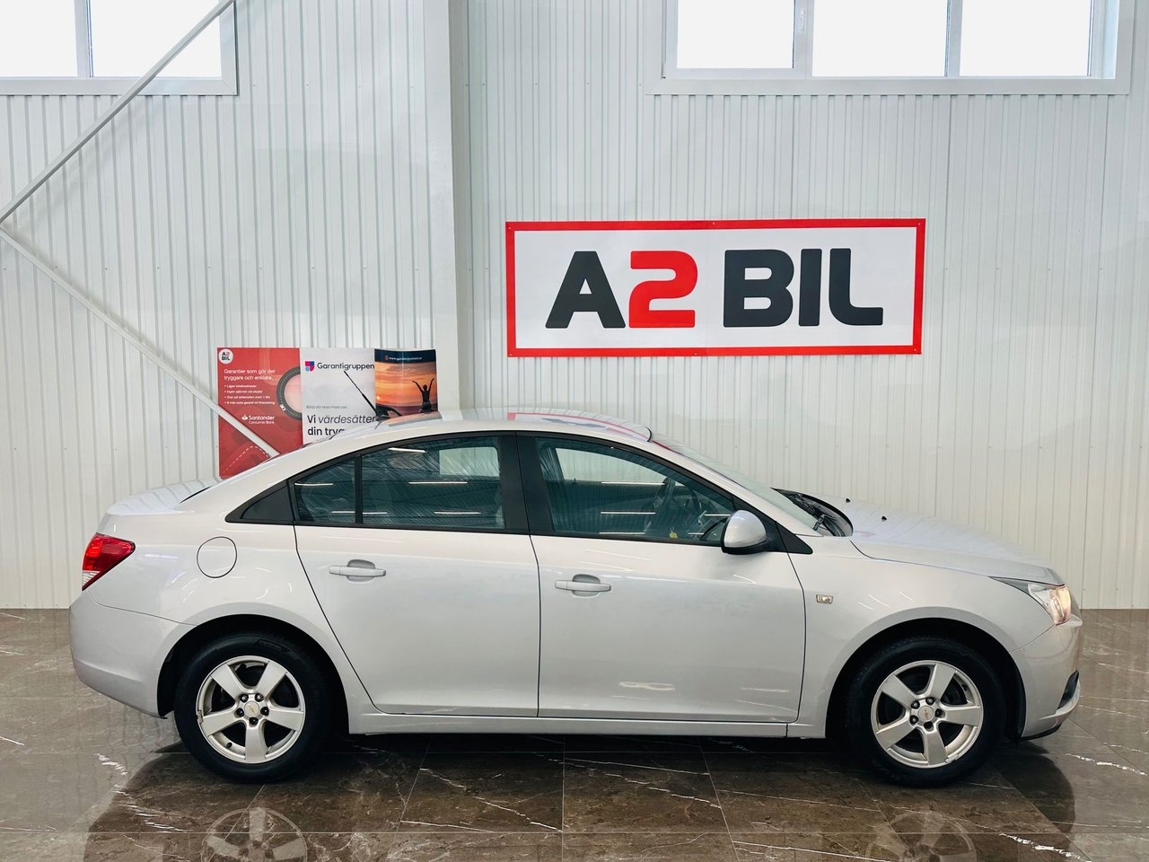 Chevrolet Cruze 1.6 Sedan 113hk 2010, bild 3/10