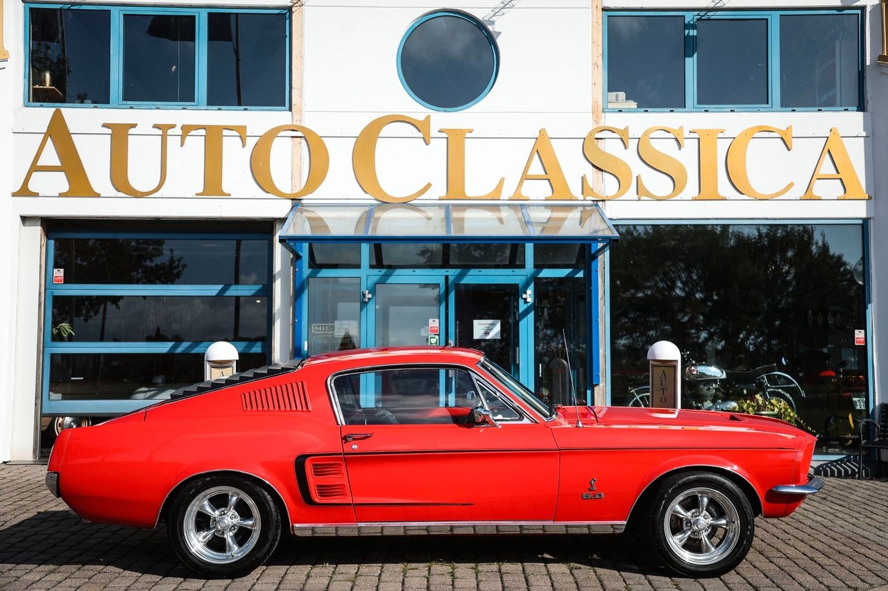 Ford Mustang