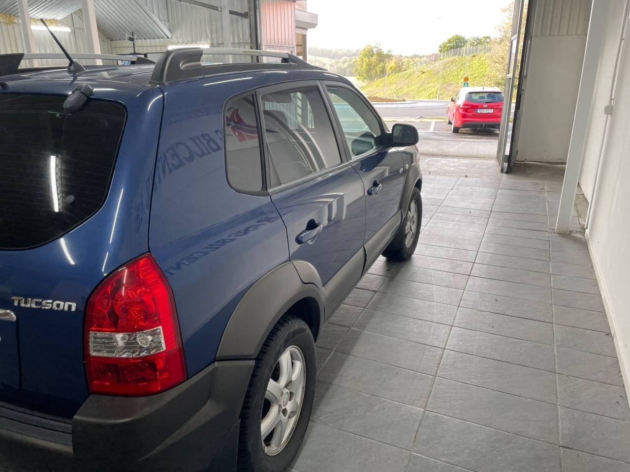 Hyundai Tucson 2005, bild 2/3