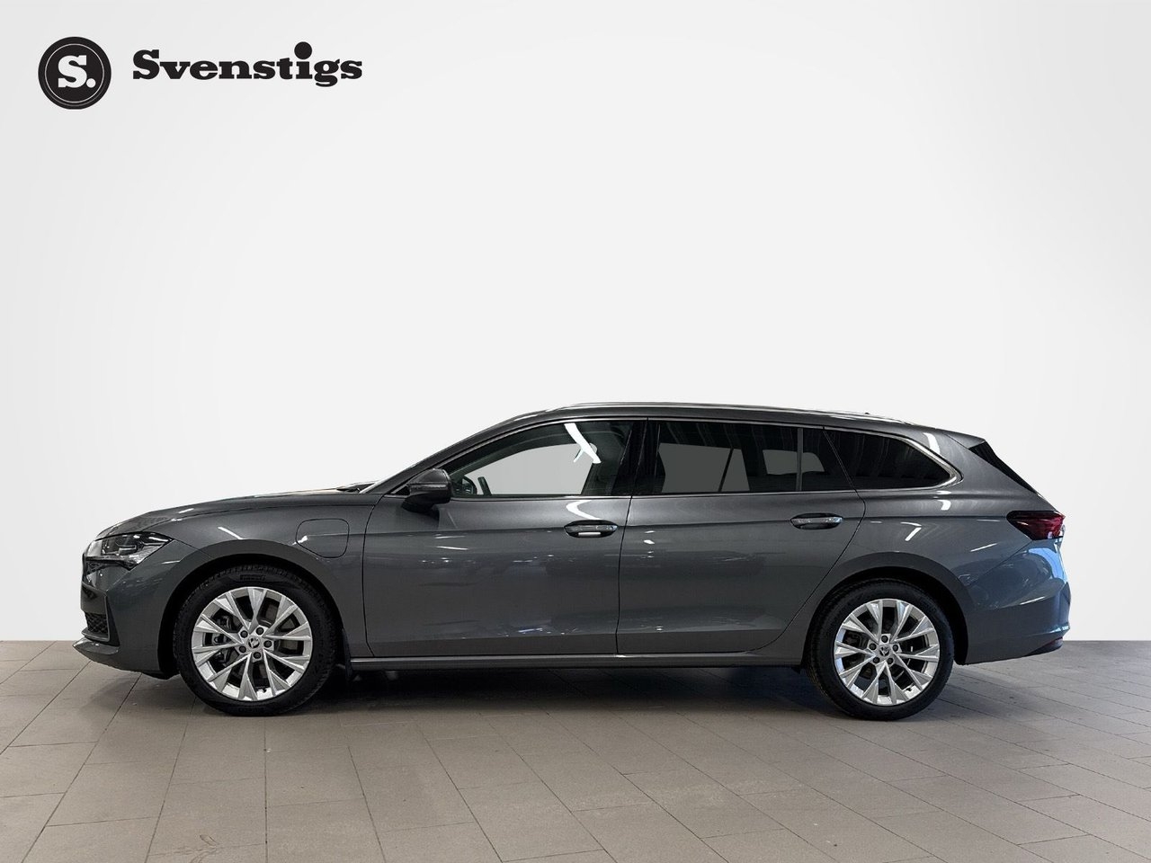 Skoda Superb 2026, bild 2/13