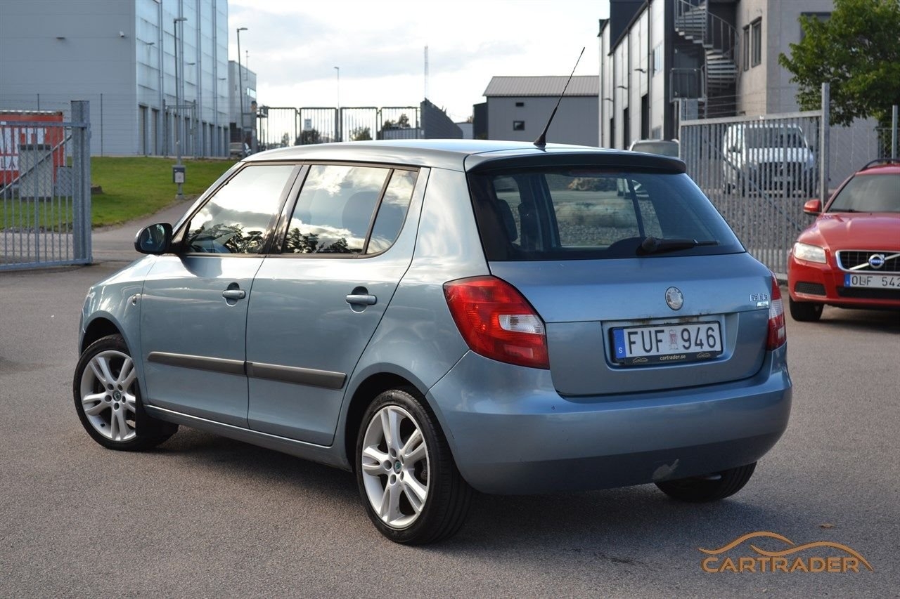 Skoda Fabia 1.4 Manuell, 86hk 2008, bild 2/10