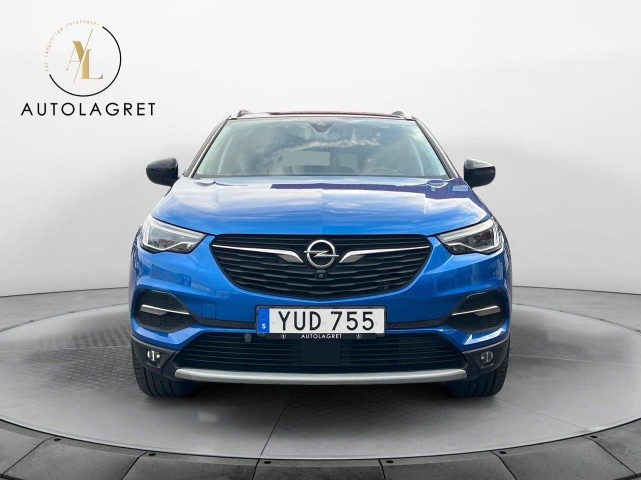 Opel Grandland X 2018, kuva 2/10
