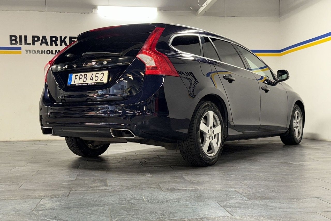 Volvo V60 2018, kuva 4/10