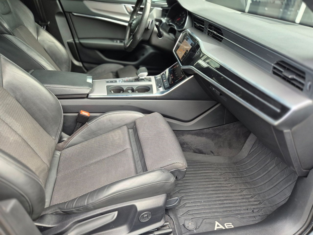 Audi A6 2019, kuva 7/13