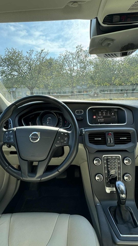 Volvo V40 Cross Country 2019, bild 4/5