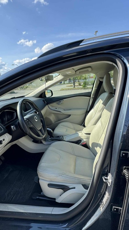 Volvo V40 Cross Country 2019, bild 5/5