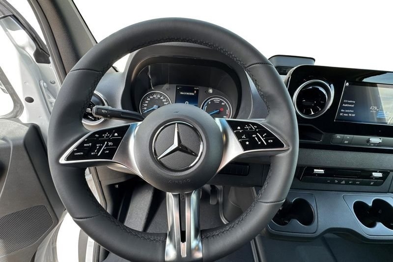 Mercedes-Benz eSprinter 2026, bild 7/14