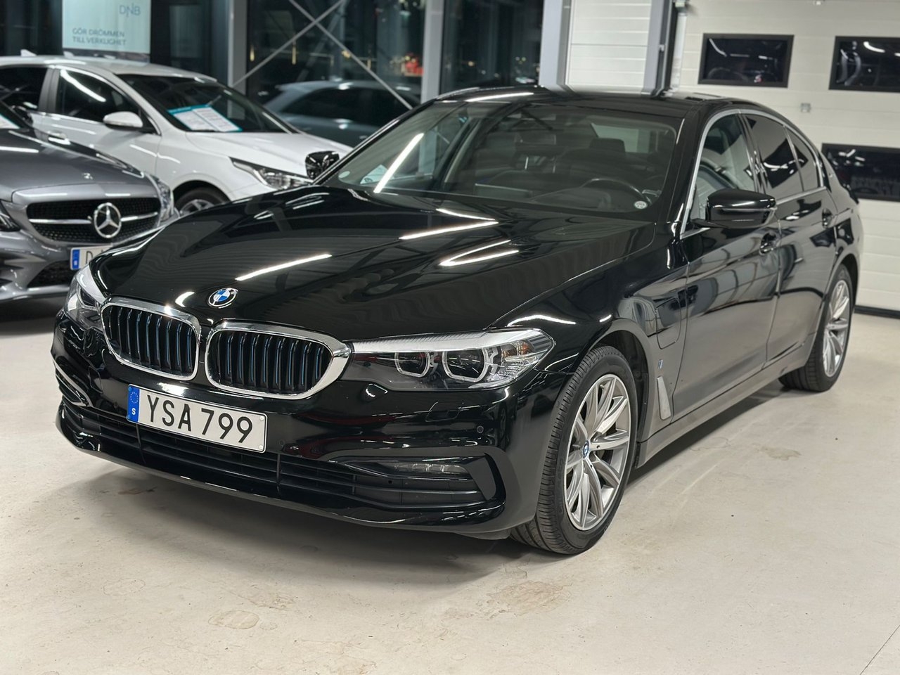 BMW 530 2019, bild 3/21