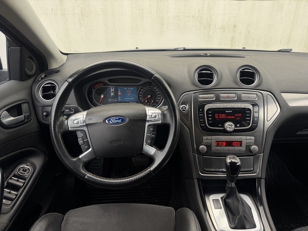 Ford Mondeo 2.0 TDCi DPF Titanium 2010, bild 9/10