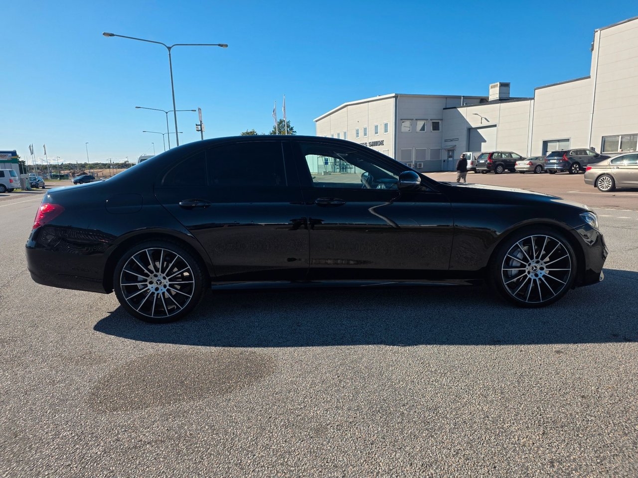 Mercedes-Benz E 2018, bild 4/10