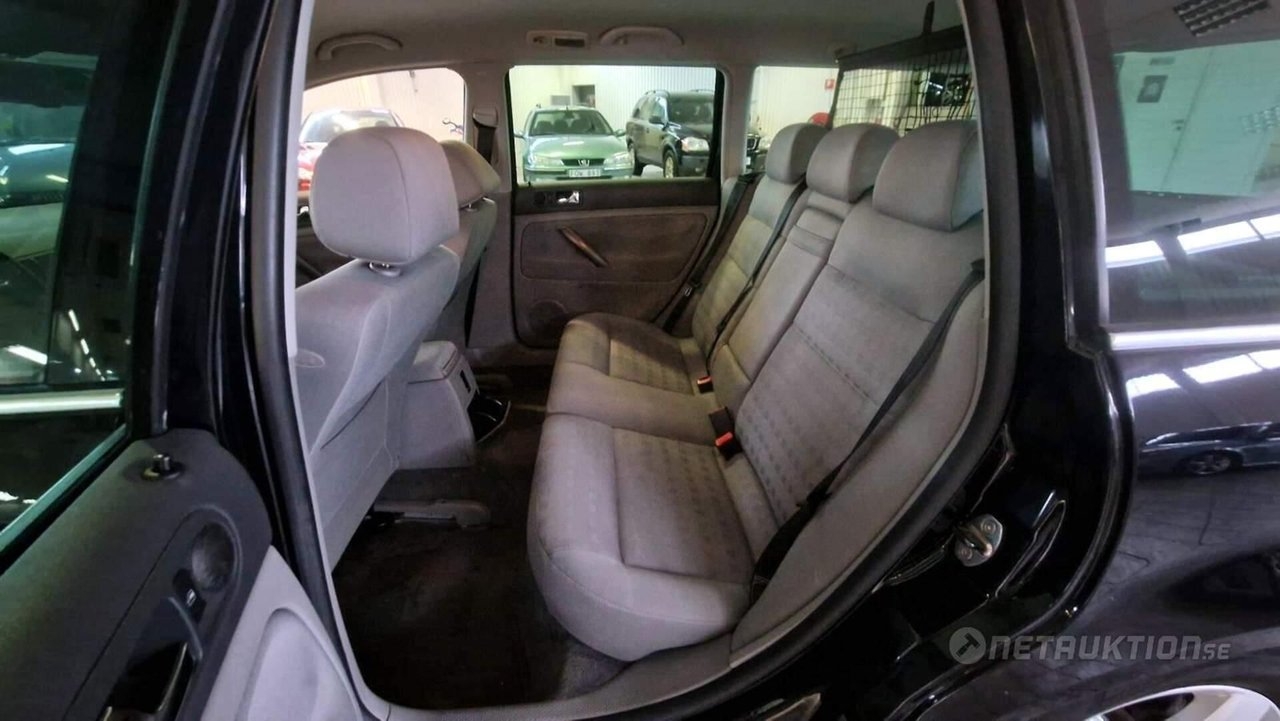 Volkswagen Passat 2005, bild 6/9