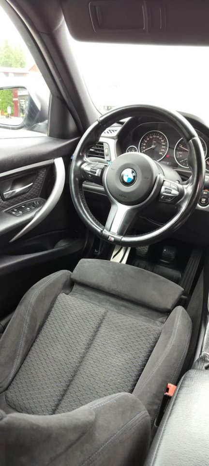 BMW 320 d xDrive Touring M Sport Euro 5 2015, bild 4/10