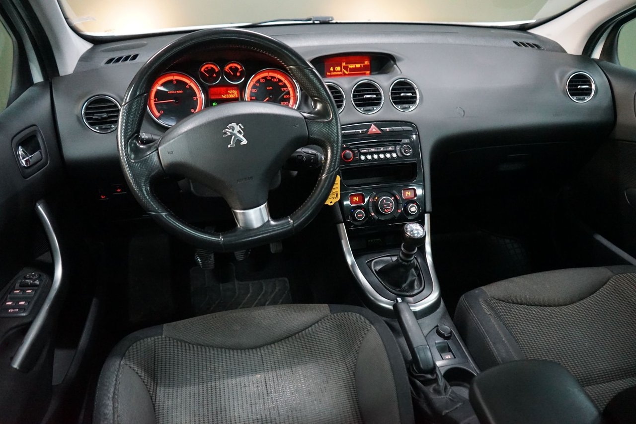 Peugeot 308 2013, bild 7/14