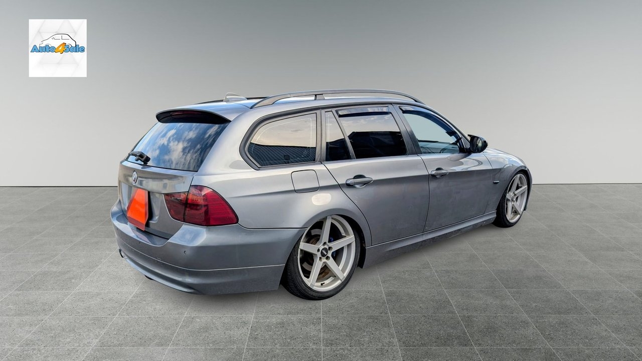 BMW 320 2010, photo 5/13