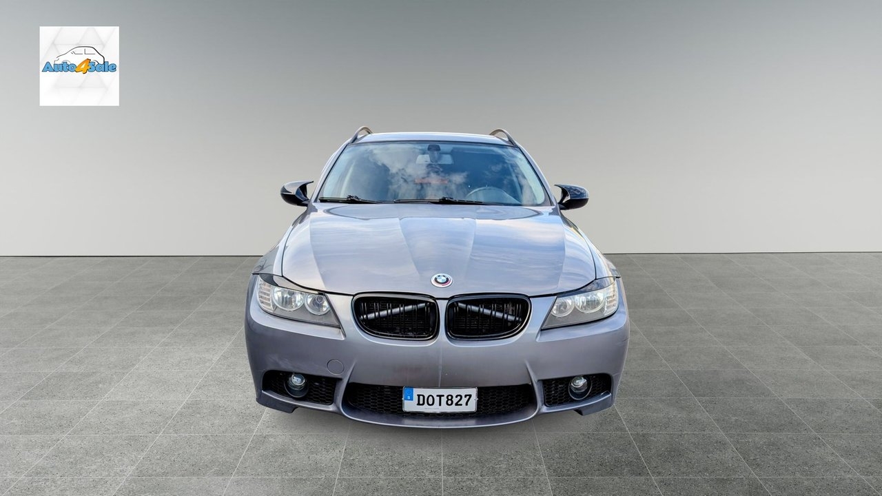 BMW 320 2010, photo 7/13