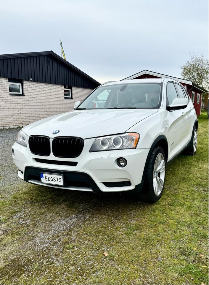 BMW X3 2011, kuva 3/8