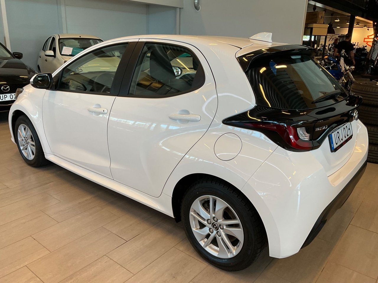 Mazda 2 Hybrid Centre-Line Backkamera 2023, bild 6/10