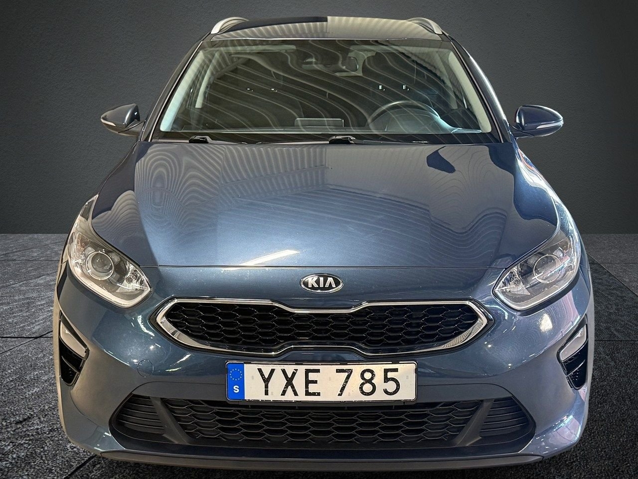 Kia Ceed Sportswagon 1.4 T-GDI 140hk 2019, kuva 2/10
