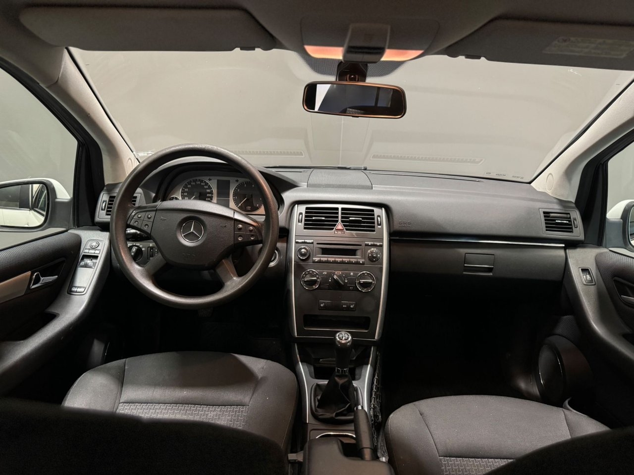 Mercedes-Benz B 2011, bild 6/8