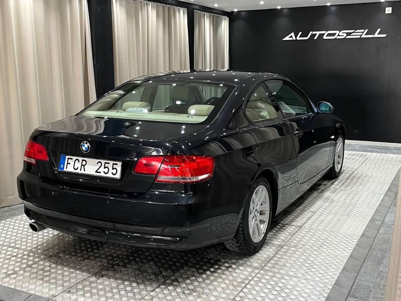 BMW 320 i Coupé Comfort Farthållare 2009, kuva 5/10