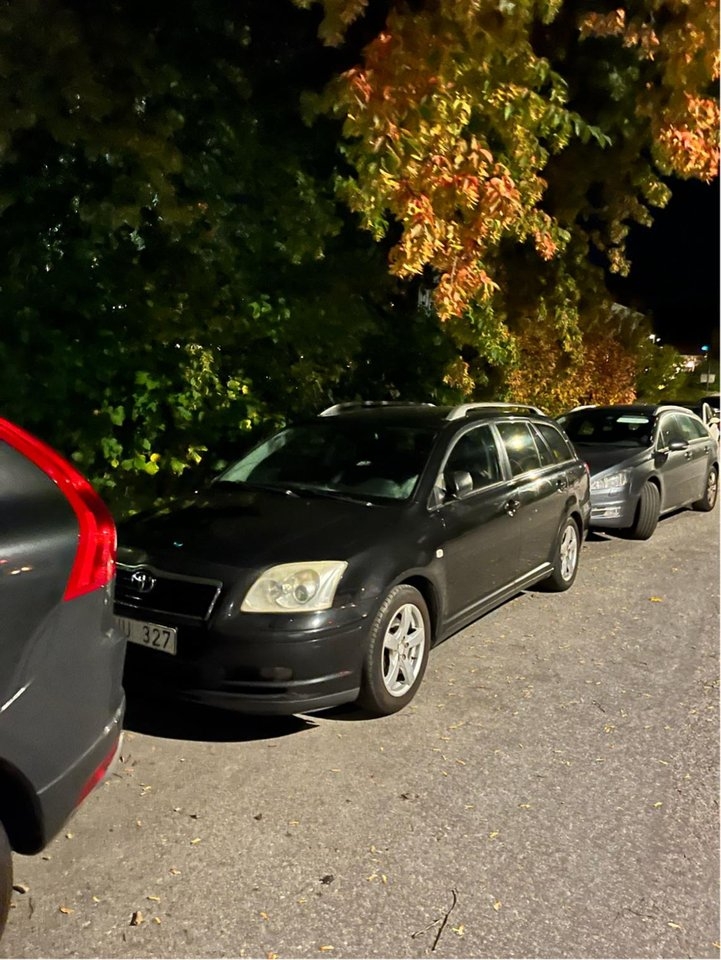 Toyota Avensis 2.0 2006, photo 3/5