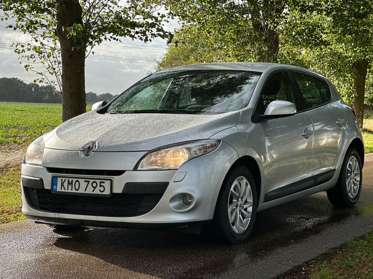 Renault Megane 2011, bild 3/10