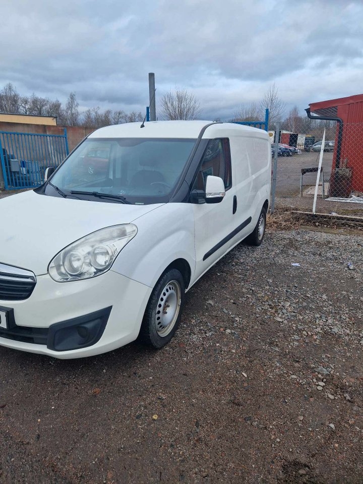 Opel Combo Van 2.4t 1.3 CDTI Euro 6 2017, bild 2/10