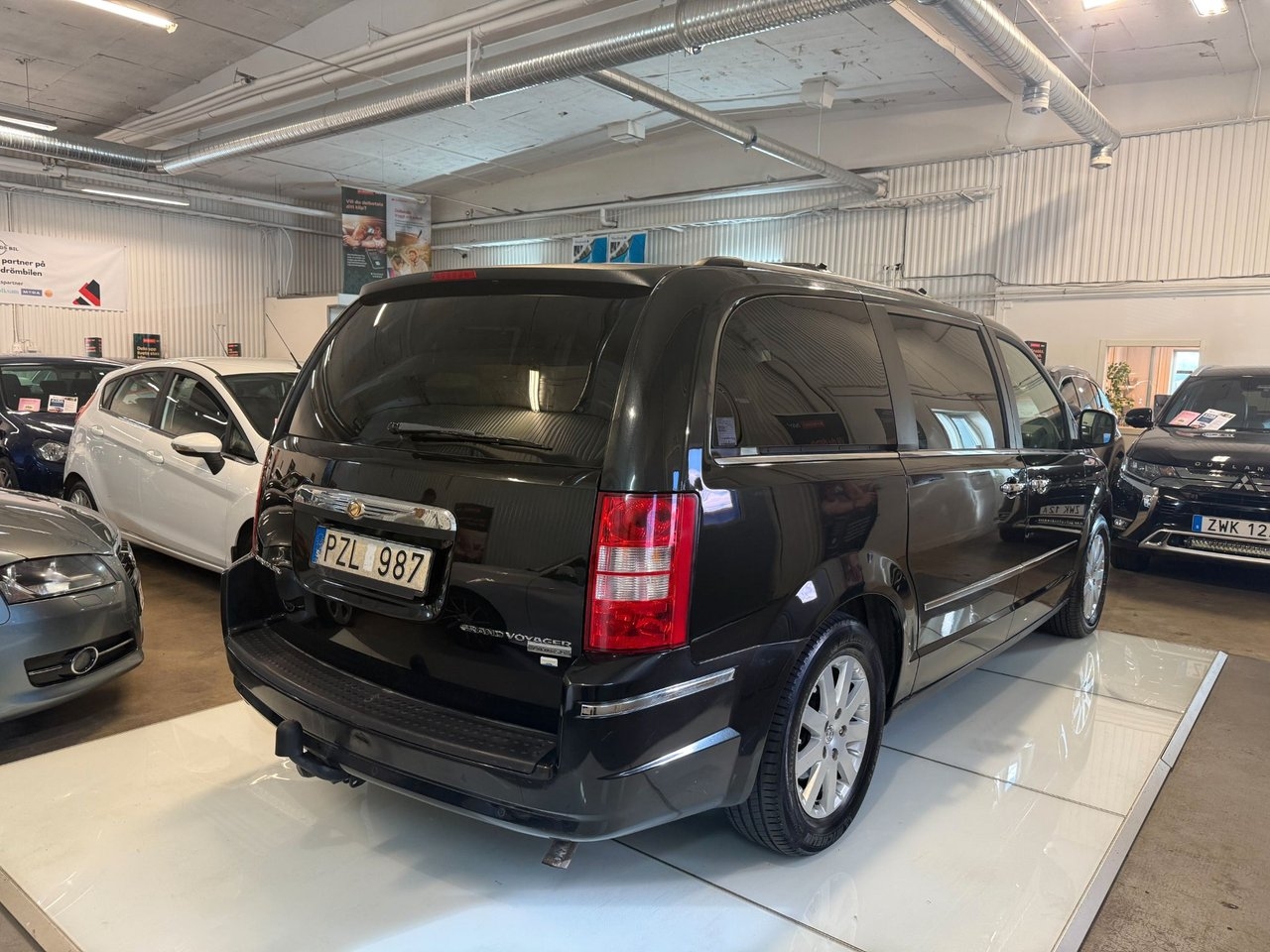 Chrysler Grand Voyager 2010, bild 7/22