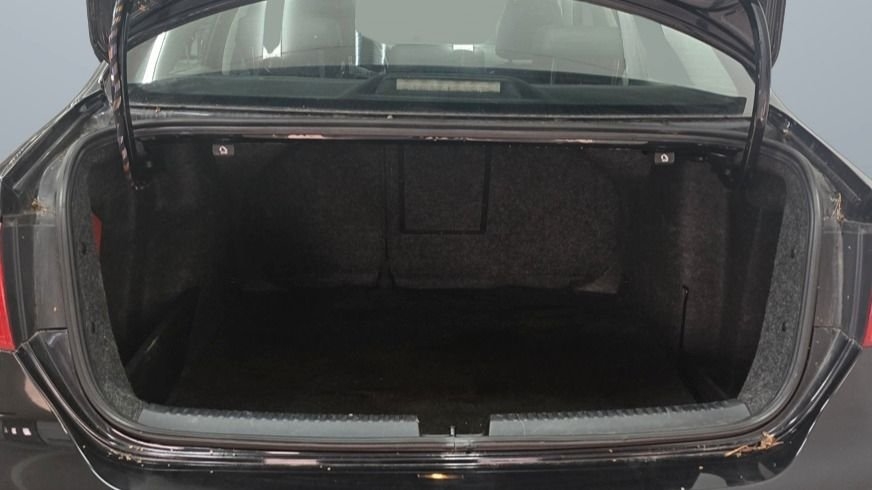Volkswagen Jetta 2011, bild 4/8