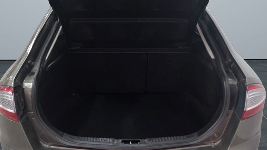 Ford Mondeo 2012, photo 7/13