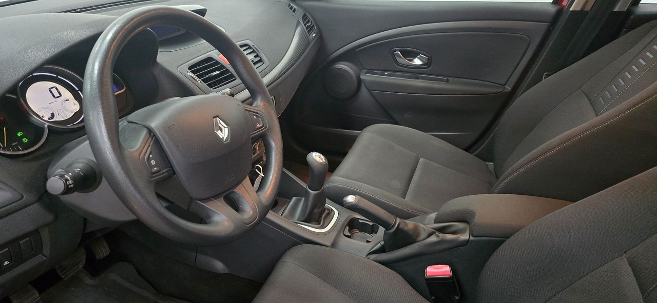 Renault Megane 2011, kuva 4/9