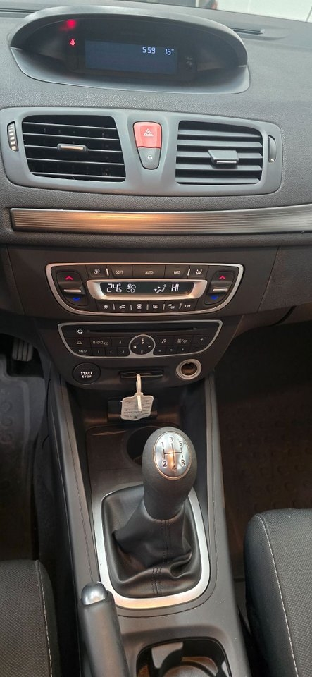 Renault Megane 2011, kuva 7/9