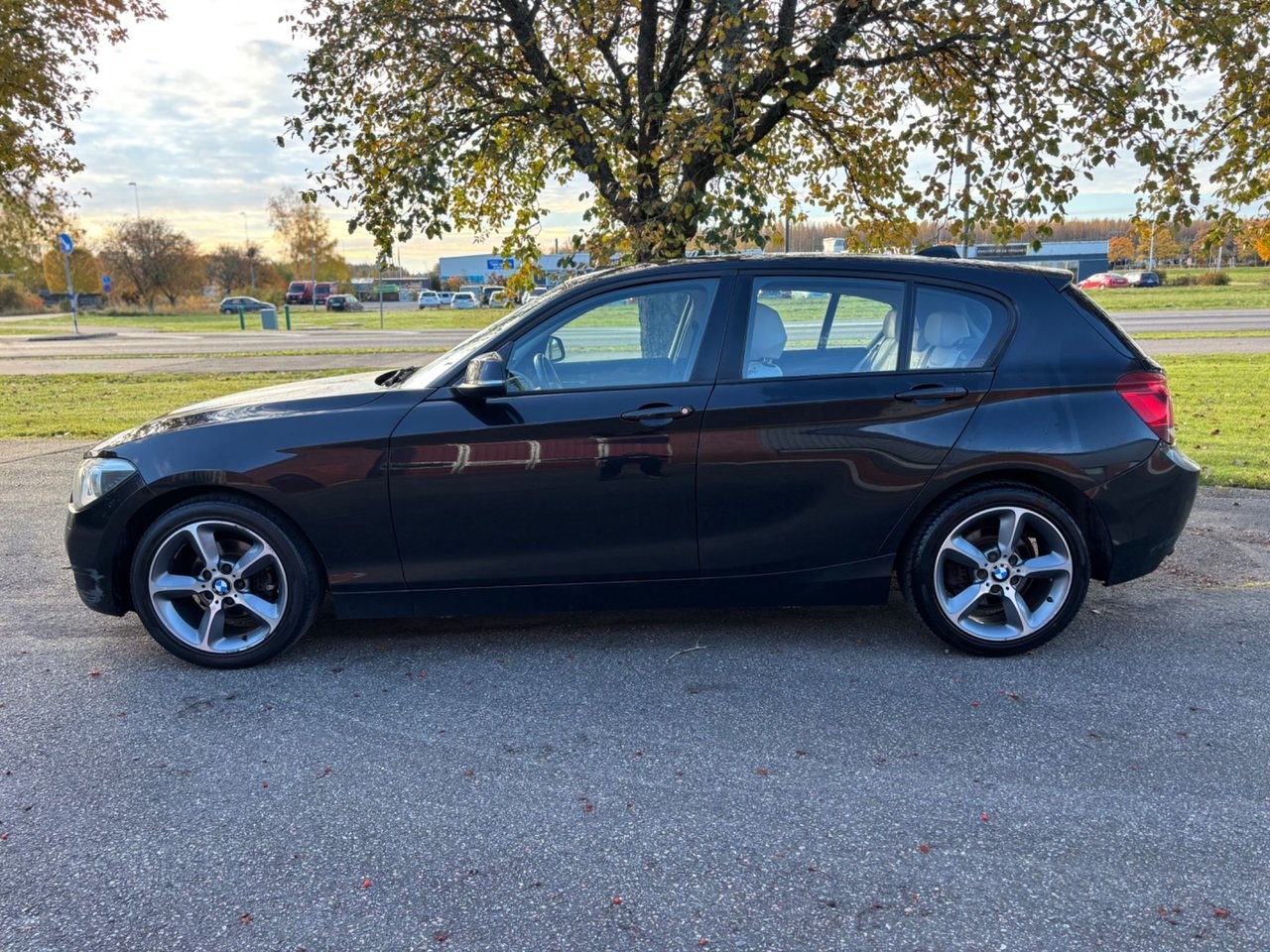 BMW 118
