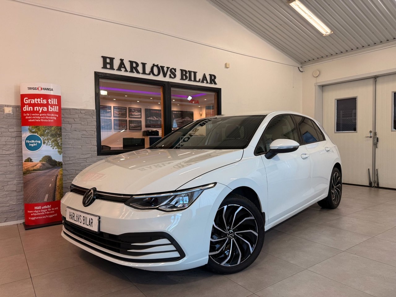 Volkswagen Golf VIII 1.0 eTSI Automat 2023, kuva 2/20