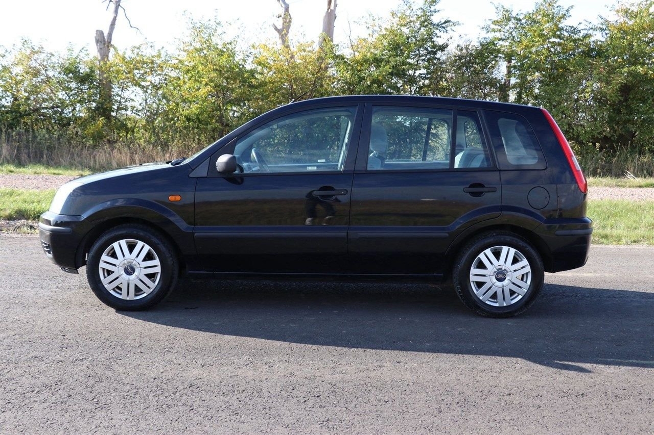 Ford Fusion 1.6 Manuell, 100hk 2003, bild 4/10