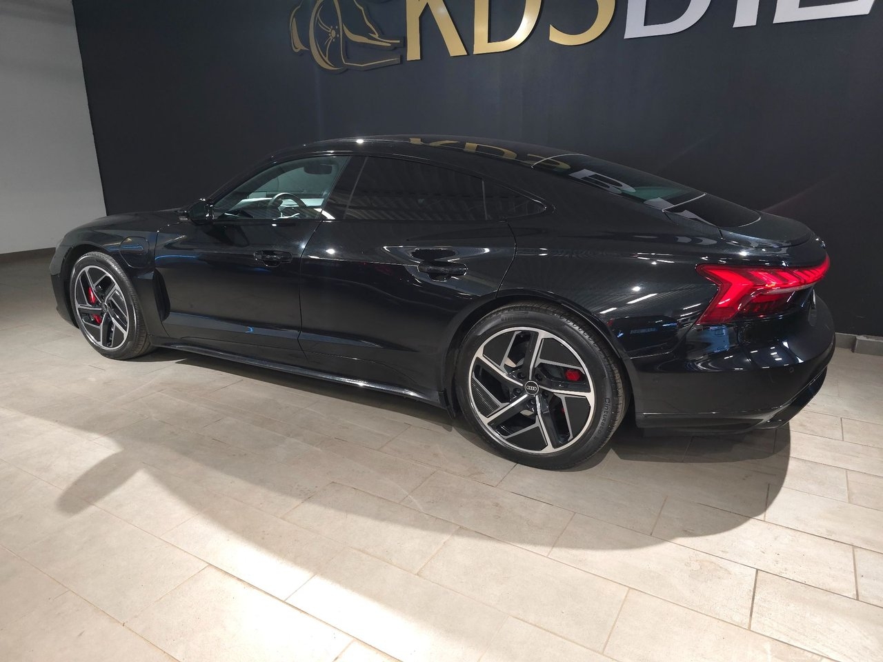 Audi e-tron GT 2022, photo 3/10