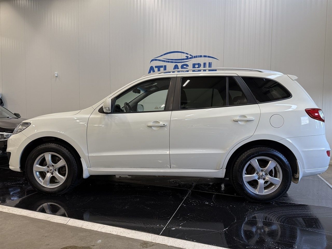 Hyundai Santa Fe 2010, photo 2/27