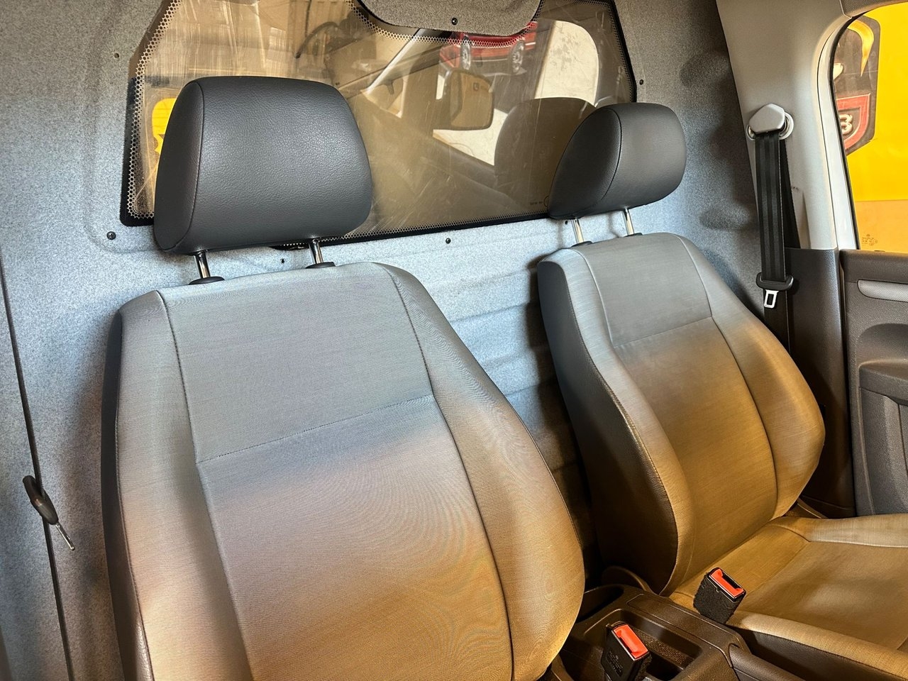 Volkswagen Caddy 2015, bild 7/10