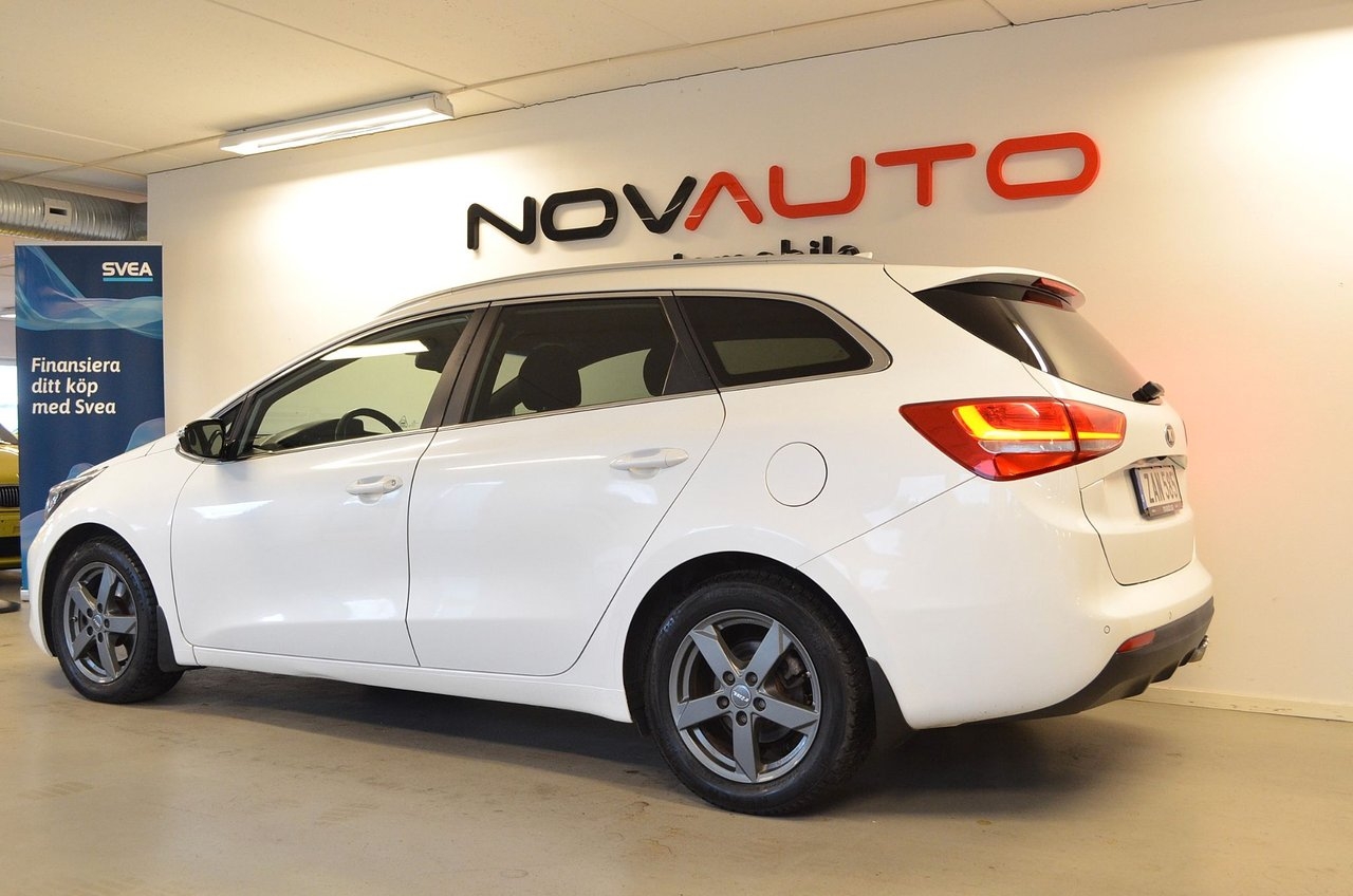 Kia Ceed 2018, photo 5/21