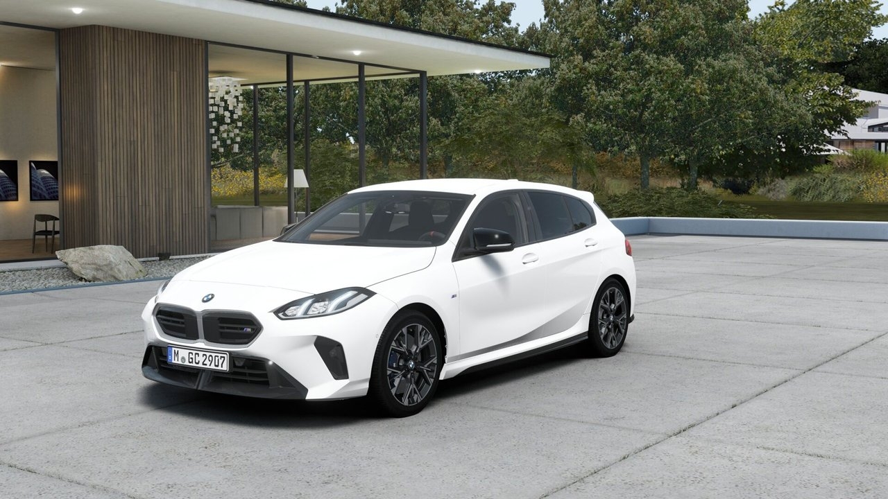 BMW M135i