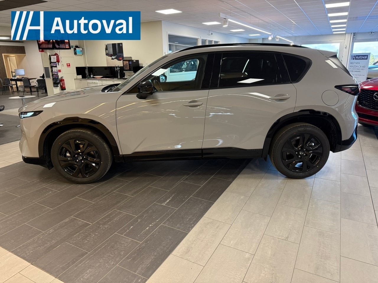 Mazda CX-5 HOMURA AWD Aut 2.5L 141HK 2026, bild 2/13