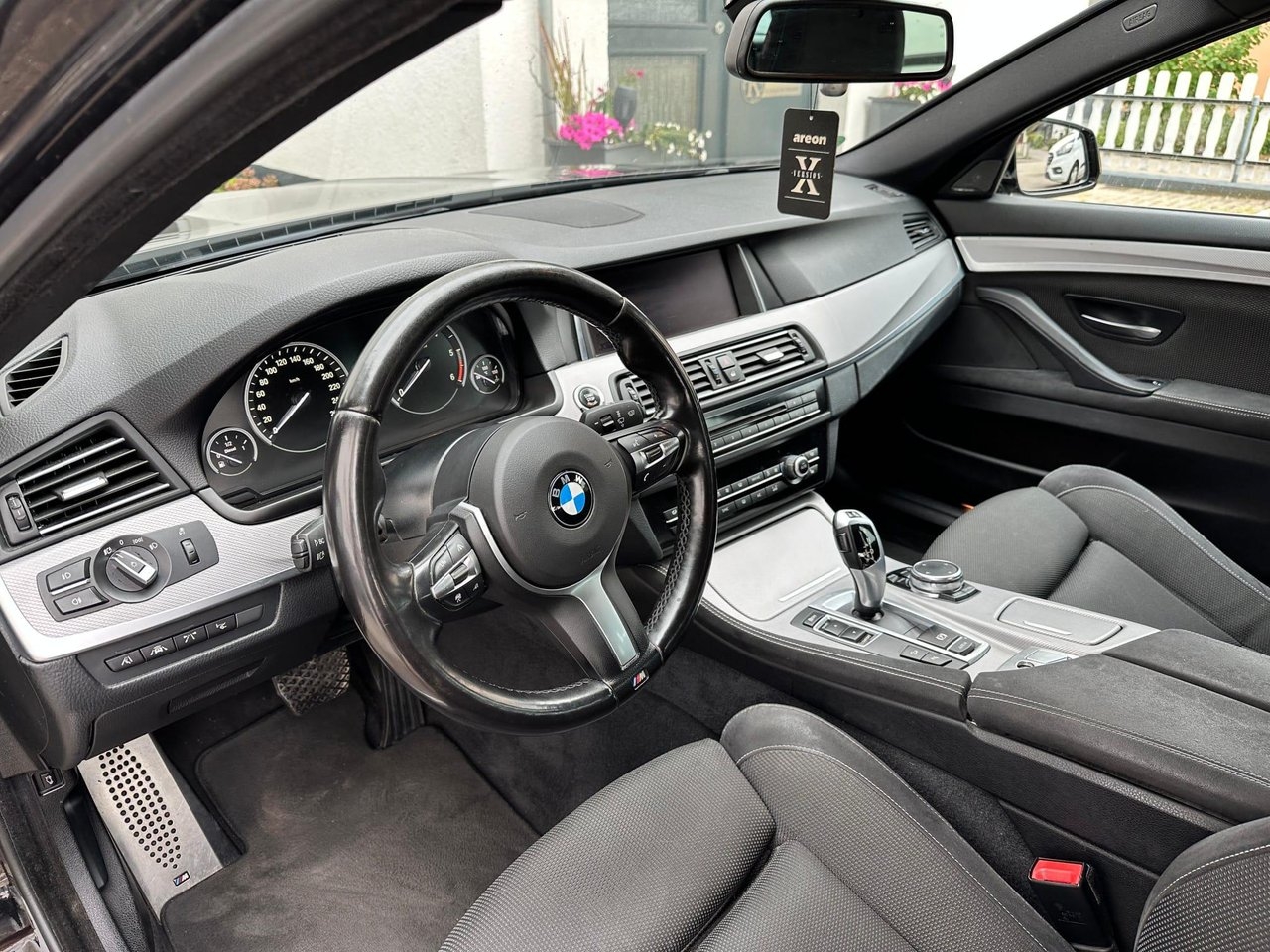 BMW 530 2017, bild 4/11