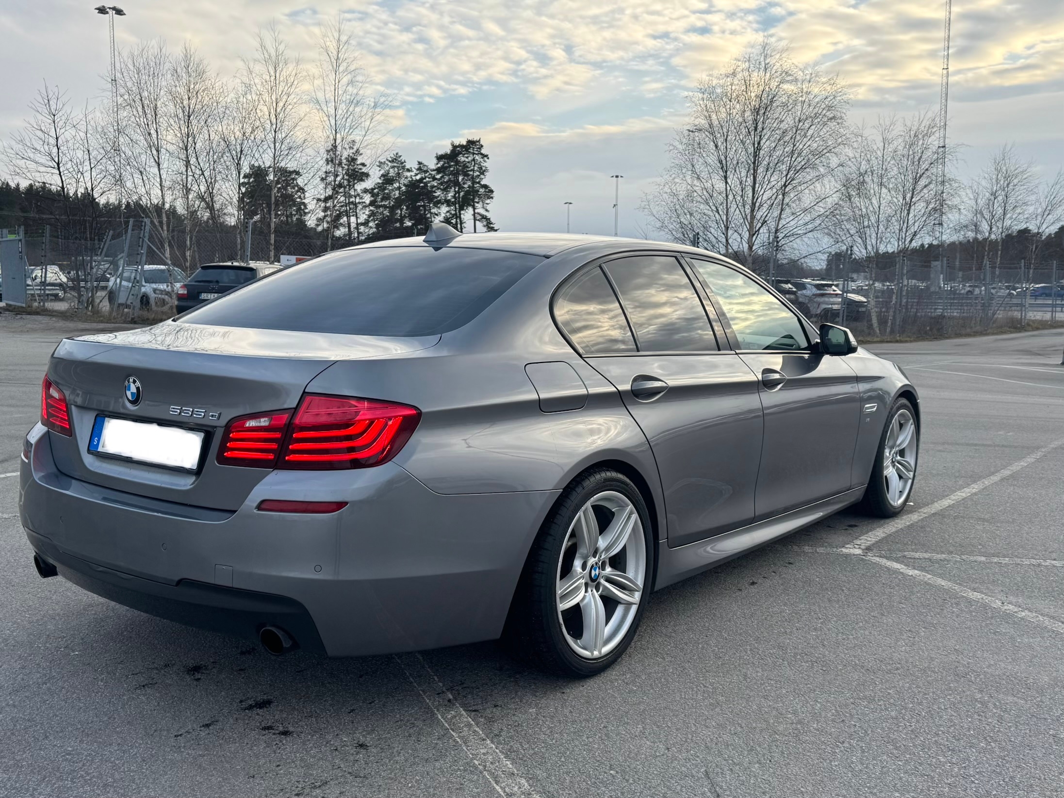 BMW 535 d LCI M-Sport RWD Svensksåld 2017, kuva 2/11