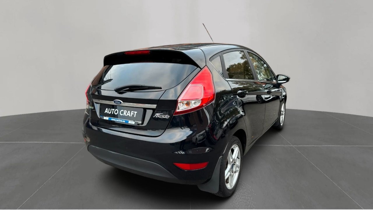 Ford Fiesta 2015, bild 5/10