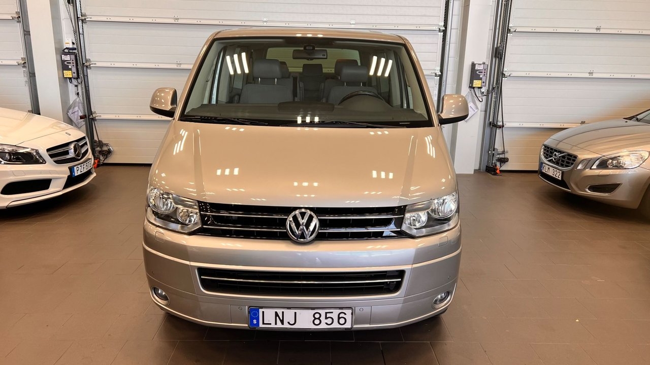 Volkswagen Multivan 2.0 TDI HANDIKAPPANP 2011, kuva 2/10